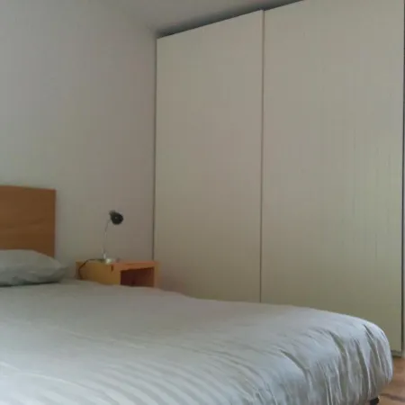 Spacious Contemporary Chalet Type Apartment. *