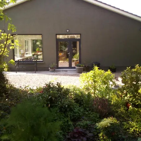 Spacious Contemporary Chalet Type Apartment.