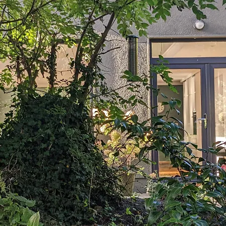 Apartament Spacious Contemporary Chalet Type Apartment. *